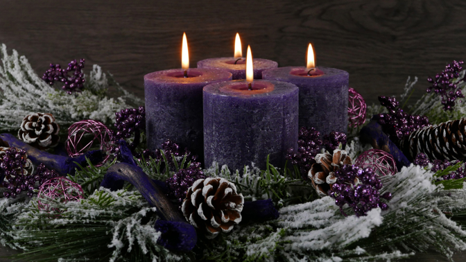 Advent a staré zvyky: Barborka sťatá otcem, odpočinek od domácích prací na svátek Lucie i původ adventního věnce