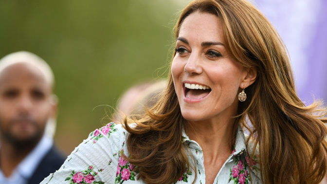 Princezna Kate je jasným důkazem, že hnědé vlasy mohou být předností každé ženy. 
