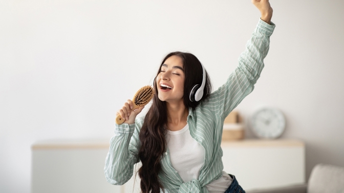 KVÍZ: Zvládnete doplnit texty českých písniček? Vyzkoušejte si náš kvíz