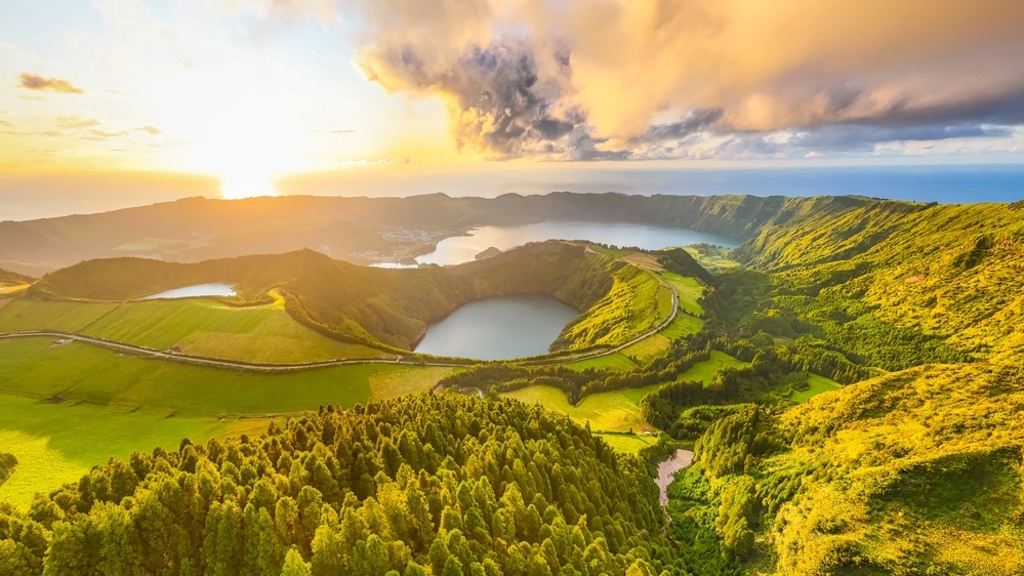Sopečné krátery u Sete Cidades
Sopečné krátery u Sete Cidades