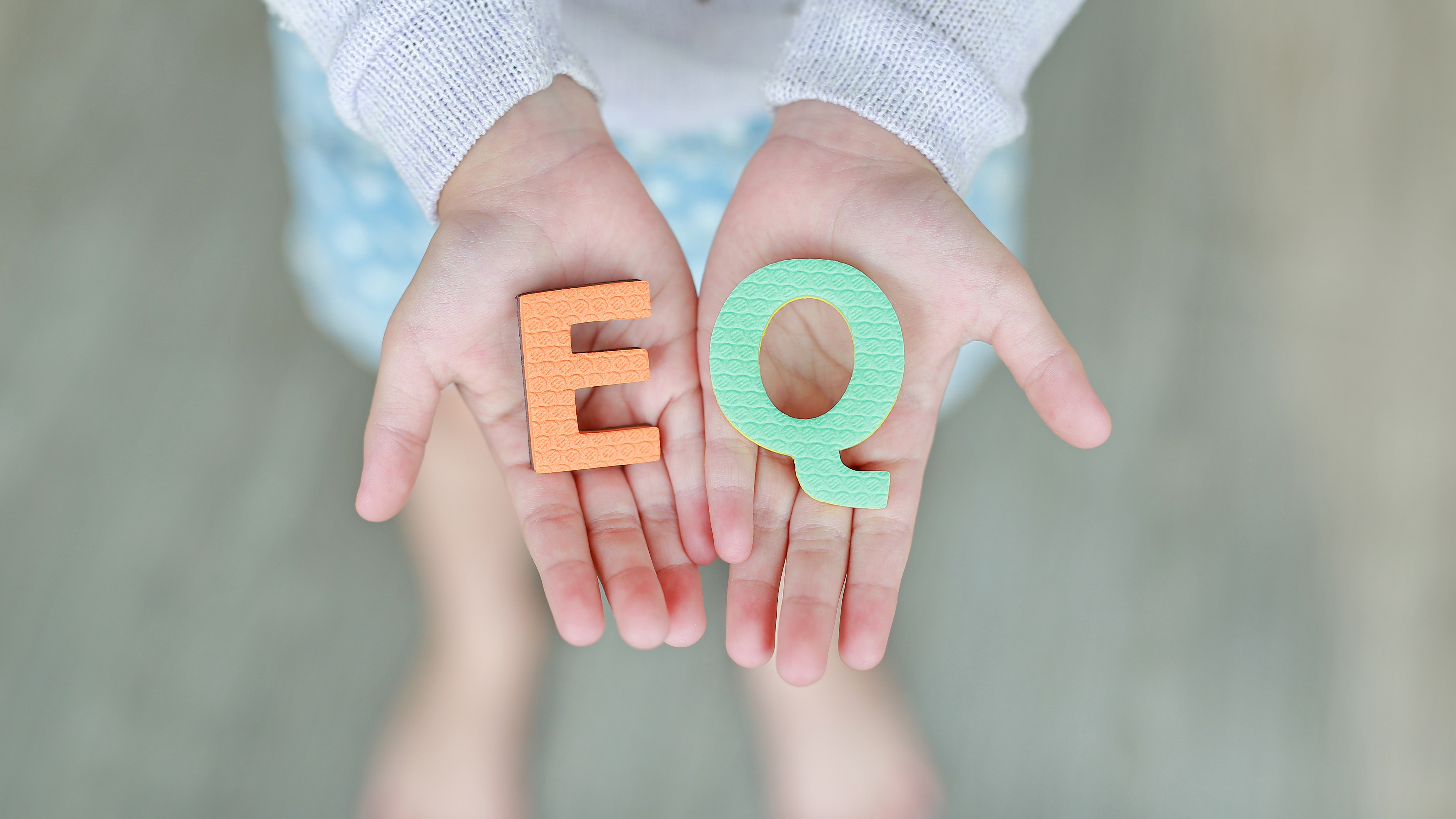 EQ