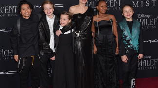 Angelina Jolie s dětmi