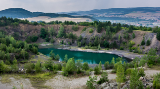 Zatopený lom