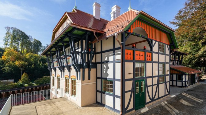 Sluneční lázně v Luhačovicích, Petr Všetečka / Transat architekti
