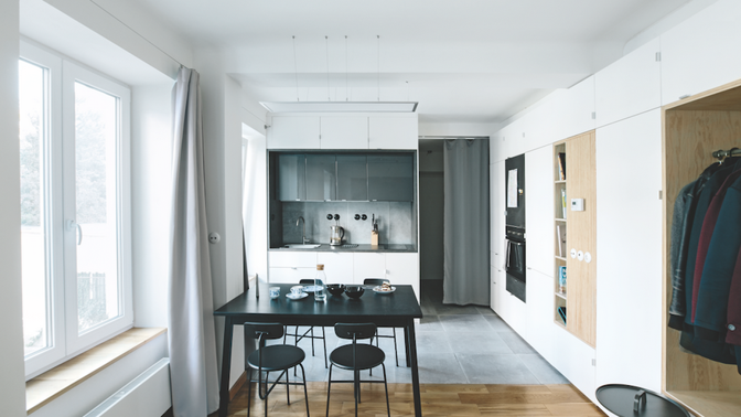 Mikrobyt mi změnil život, říká architekt o svém variabilním bydlení
