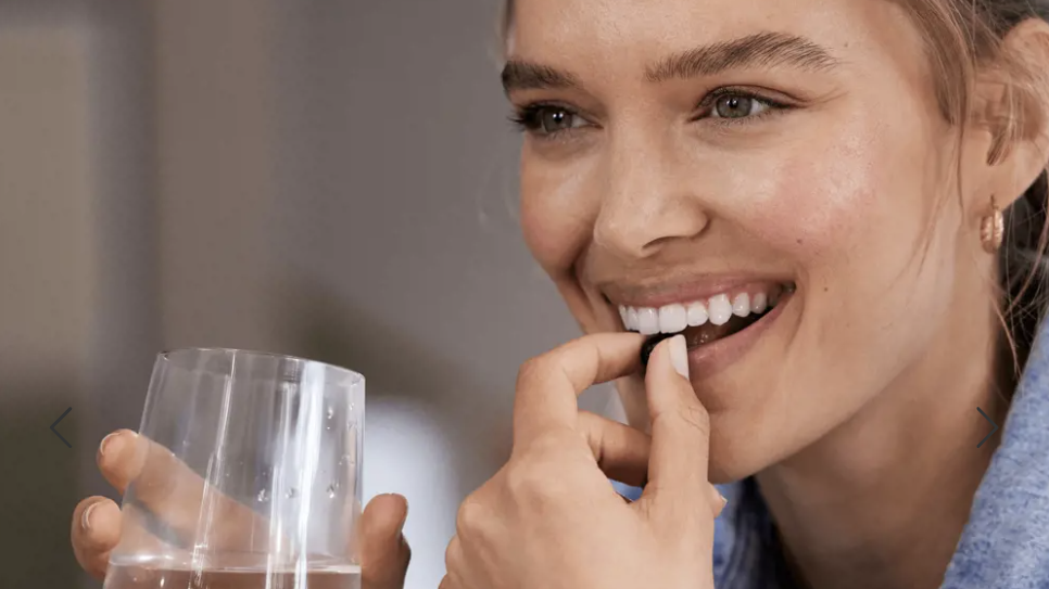 Péče o pleť zevnitř: Základem jsou hydratace, kolagen a antioxidanty. A ještě jedna věc, která vás překvapí