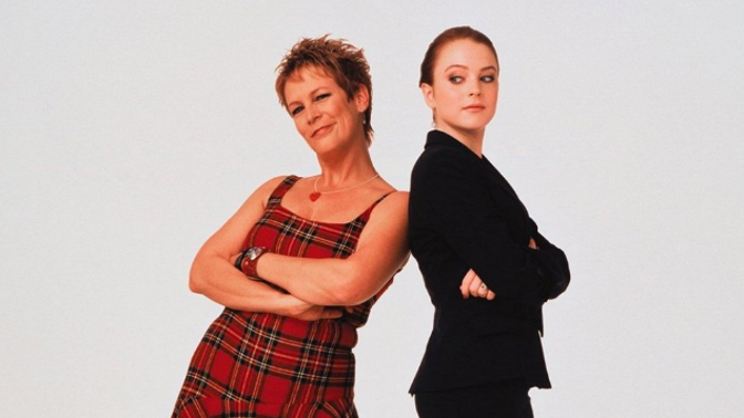 Lindsay Lohan a Jamie Lee Curtis Mezi námi děvčaty.