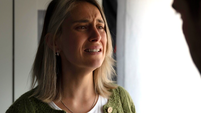 Na začátku bylo vše zalité sluncem, na obloze nebyl jeden jediný mráček. Co ale na samém počátku vypadalo jako dokonalá idyla, se velice rychle změnilo v drama, ve kterém si Radana zahrála hlavní roli. 
