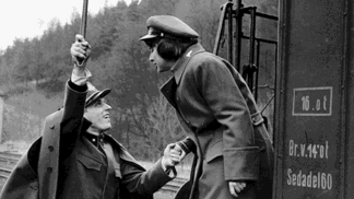 Kvíz: Jak dobře znáte Ostře sledované vlaky? Film, díky kterému se Československo dotklo Hollywoodu