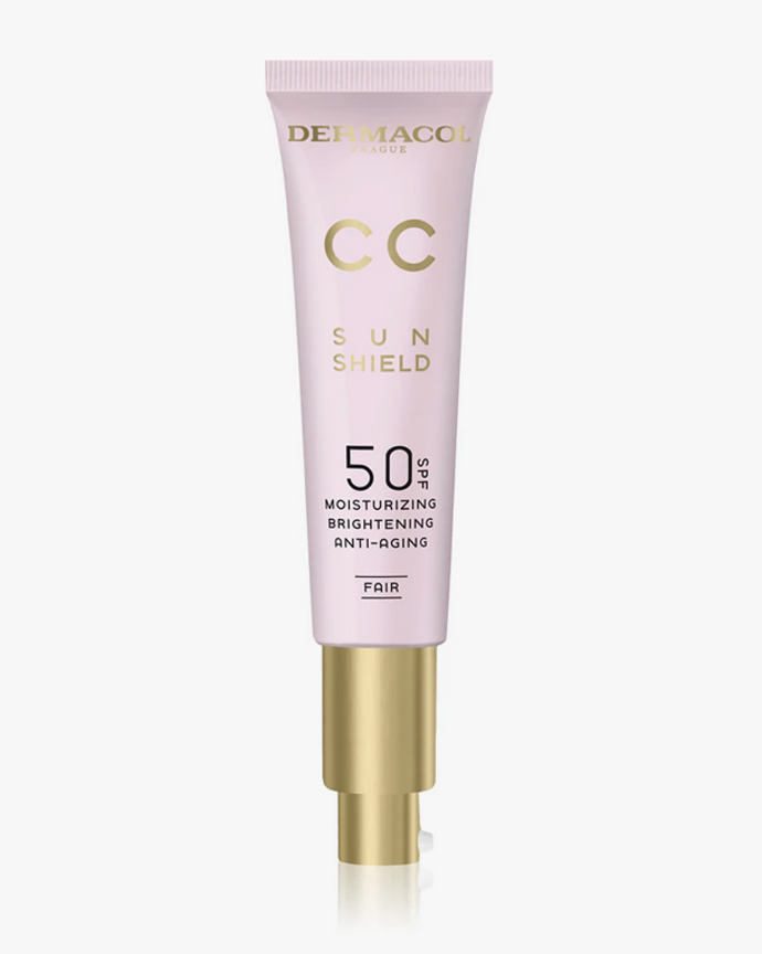 CC krém s SPF 50 Dermacol CC Sun Shield spojuje výhody dekorativní a pečující kosmetiky a přispívá k mladistvé a zdravě rozzářené pleti. Díky svému anti-aging složení navíc výrazně redukuje pigmentové skvrny a pomáhá předcházet jejich vzniku. 262 Kč