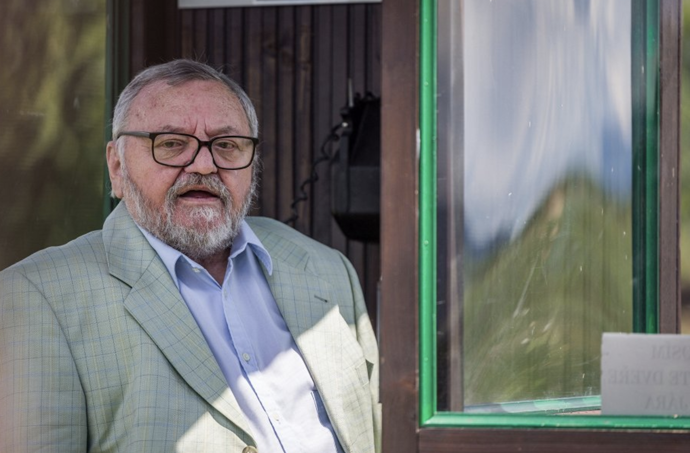 Jan Hraběta zemřel.