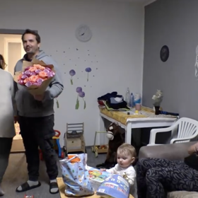 Lucie hrubě porušila pravidla, protože používala mobil.