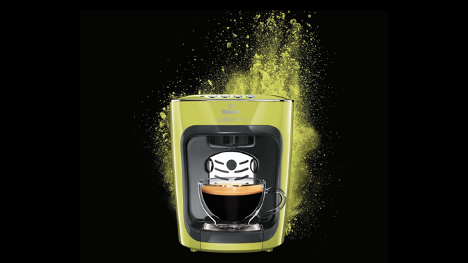 Díky patentovanému systému tří tlaků pro spařování kávy vám Cafissimo Mini připraví výbornou filtrovanou kávu, caffè crema i espresso.  
