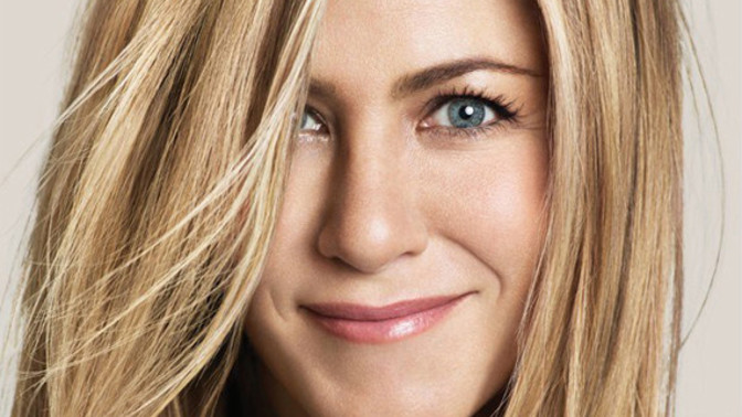 The-Wallpaperz-Jennifer-Aniston-