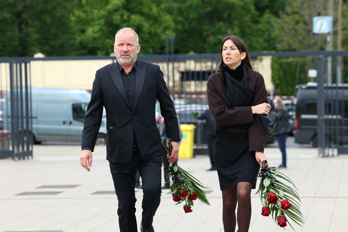 Poslední rozloučení s hudebníkem Oskarem Petrem ve Strašnicích.