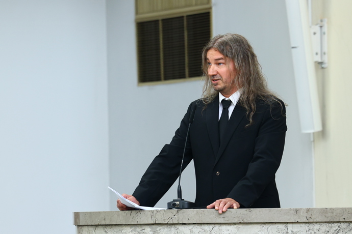 Poslední rozloučení s hudebníkem Oskarem Petrem ve Strašnicích.