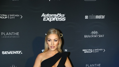 FOTO: Dominika Myslivcová zvolila na finále Miss odvážnou róbu.