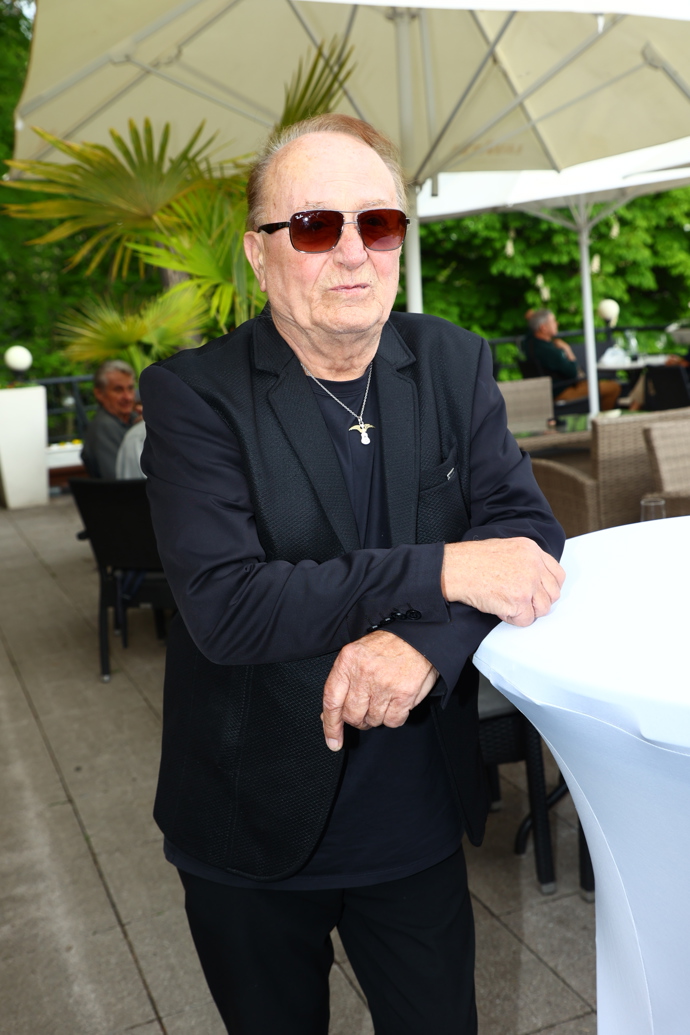 Zpěvák Petr Janda. 