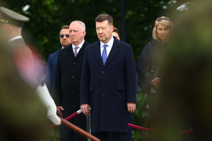 Nechyběl ani Tomio Okamura. 