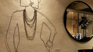 Trendy z Paříže: vintage, stop plýtvání a osobité vůně