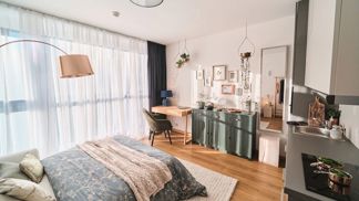 26 m² plných stylu: Jak si mladá žena zařídila garsoniéru snů?