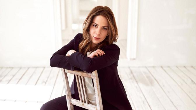 ANETA LANGEROVÁ: DÍTĚ VĚTRU ANETA LANGEROVÁ: DÍTĚ VĚTRU