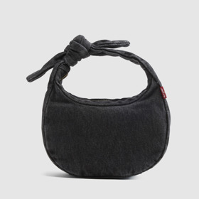 Levi's, 999 Kč Levi's, 999 Kč