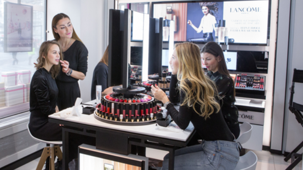 Zveme vás na čaj o páté v Lancôme Beauty Institute! Zveme vás na čaj o páté v Lancôme Beauty Institute!