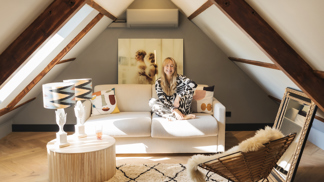Jak udržetdům elegantní i se dvěma malými dětmi? Carolien Karthaus-Spoor nás pozvala na návštěvu a přidala několik tipů Jak udržetdům elegantní i se dvěma malými dětmi? Carolien Karthaus-Spoor nás pozvala na návštěvu a přidala několik tipů