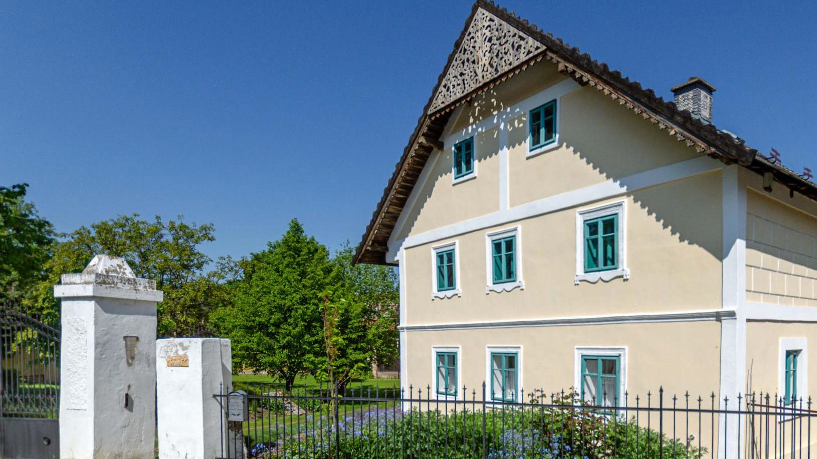 Rekonstrukce s respektem k historii: Homutův statek v srdci Kokořínska