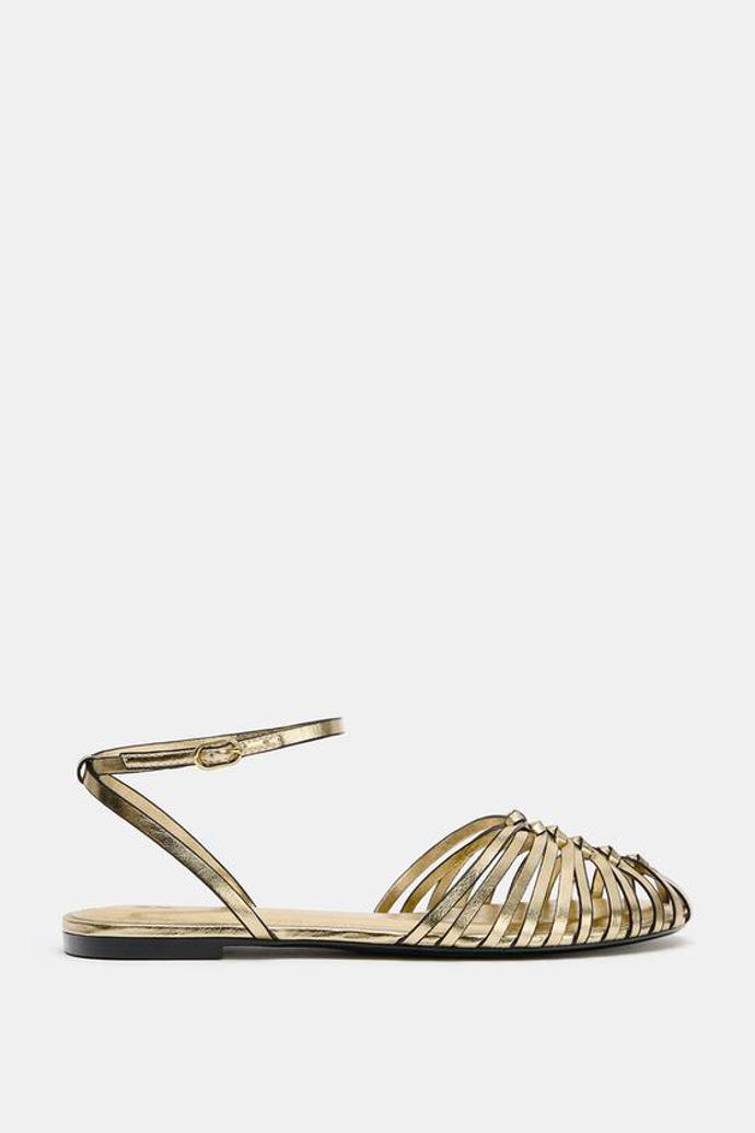 Ploché páskové sandály s metalickým efektem, Zara, 849 Kč