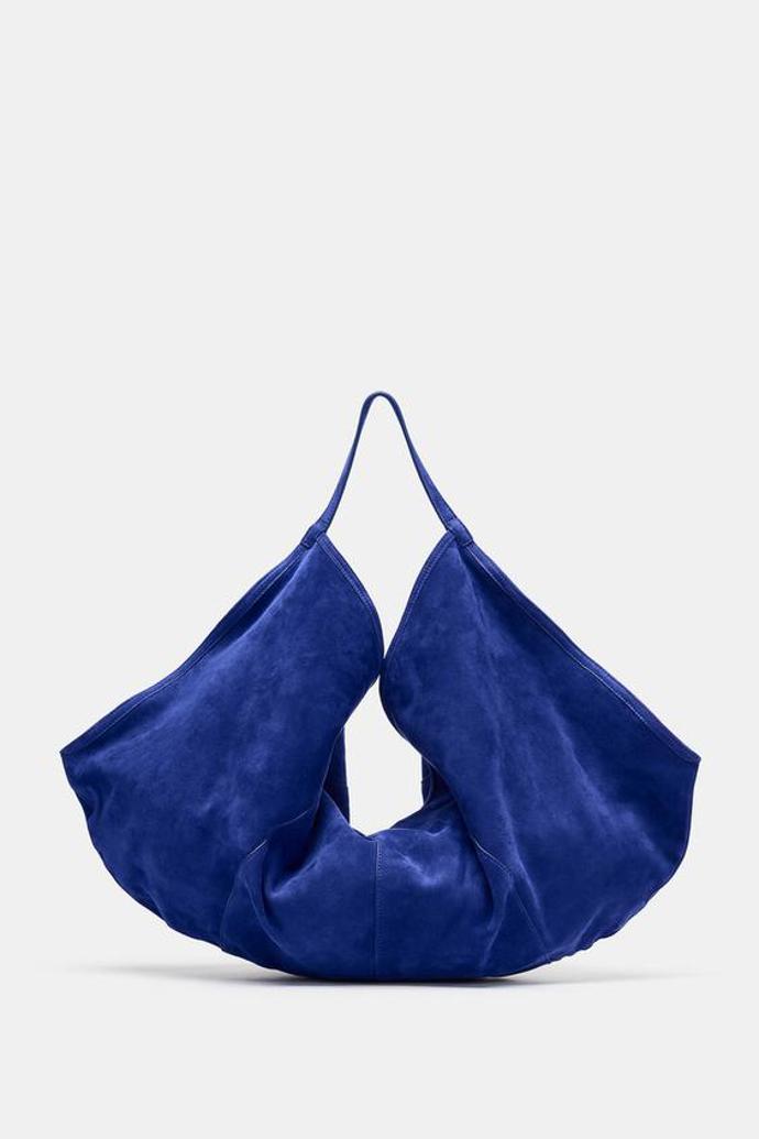 Semišová kabelka ve tvaru vaku, Zara, 3399 Kč