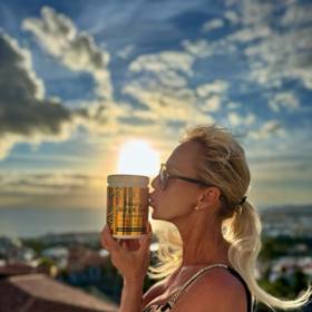 Zuzana Belohorcová se s otcem Salmy rozvedla.