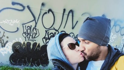 FOTO: Chce vybrat peníze na pohřeb.