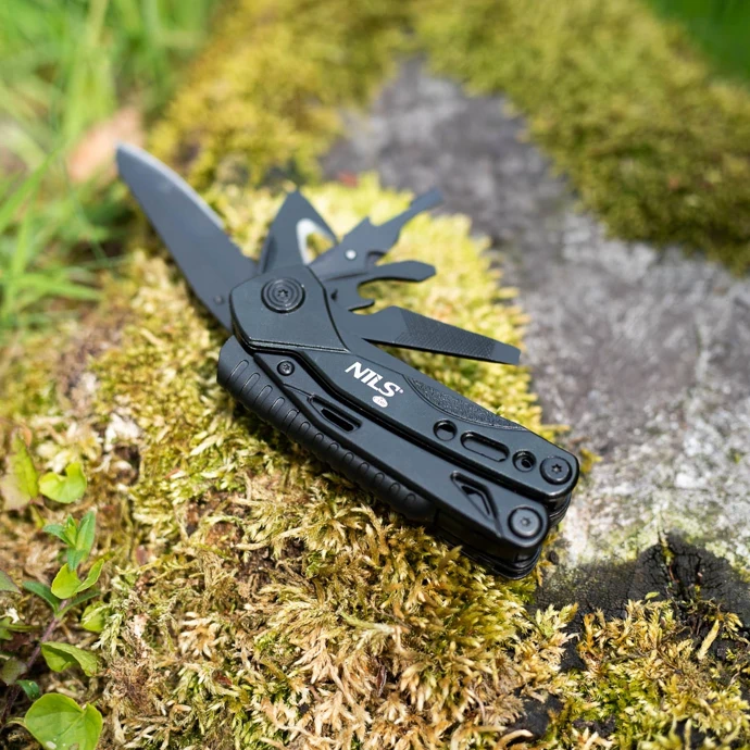 Multitool NILS Camp NC1744, 499 Kč, nilsgroup.cz