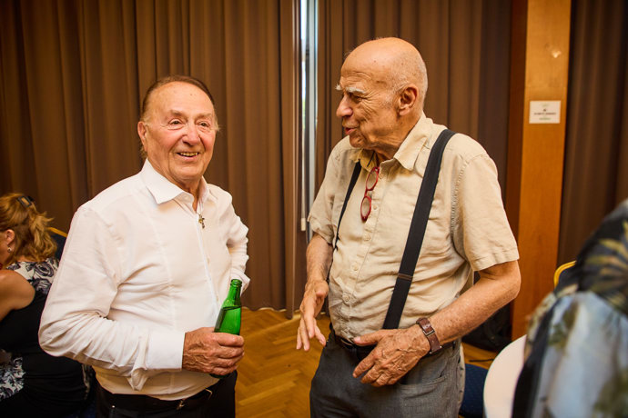 Petr Janda a Ivan Mládek na křtu knihy George Suchánka.