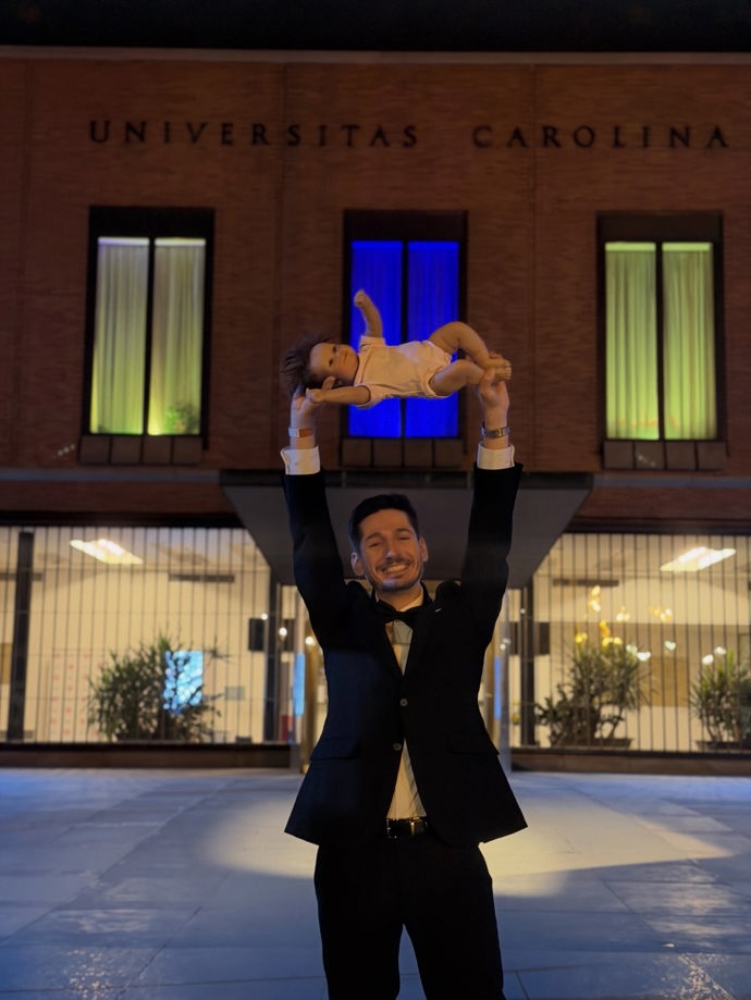 Cyril je absolventem 2. lékařské fakulty University Karlovy. 