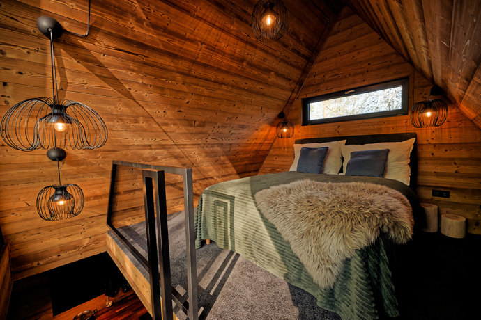Les, voda, ticho, světýlka: Glamping Babákov se objeví uprostřed přírody jako kouzlem a vám už se odtud nebude chtít odjet Les, voda, ticho, světýlka: Glamping Babákov se objeví uprostřed přírody jako kouzlem a vám už se odtud nebude chtít odjet