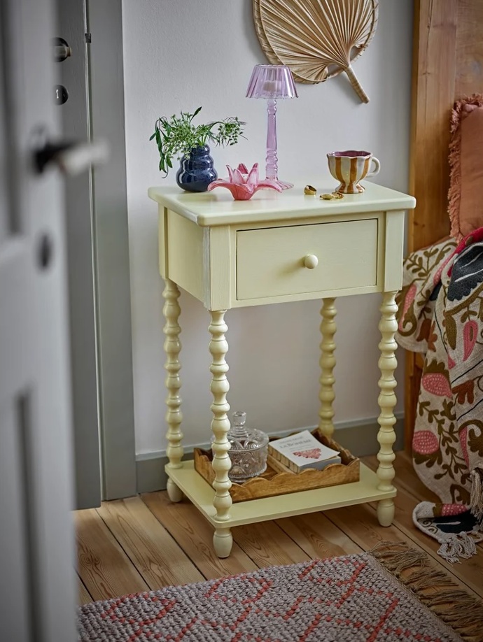 Noční stolek Salino, Bloomingville, 4 767 Kč