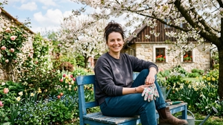 Alena (34): Kvůli zarostlé zahradě jsem čekala od tchyně kritiku. Místo ní mi nabídla pomoc