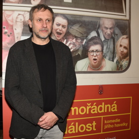 Zkušenosti z dráhy mohl Igor zúročit při natáčení filmu Mimořádná událost.