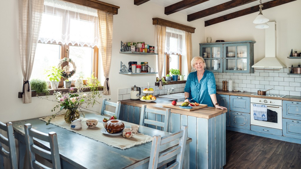 Eva Horáková se rozhodla jít při rekonstrukci stoletého stavení proti proudu a vsadila na modrou