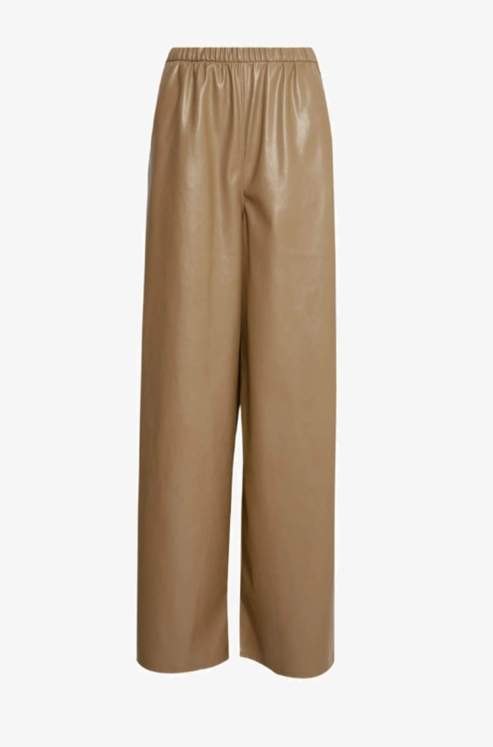 Jeden outfit proměníte na 3 různé styly díky těmto osobitým doplňkům. Oblékejte se módně a přitom levně