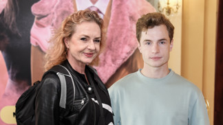 Máma Oskara Hese: Je moje odměna za těžké roky s jeho tatínkem 