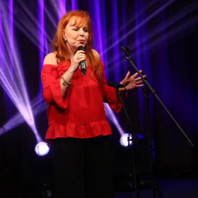 Marcela si vždy ráda vezme mikrofon do ruky