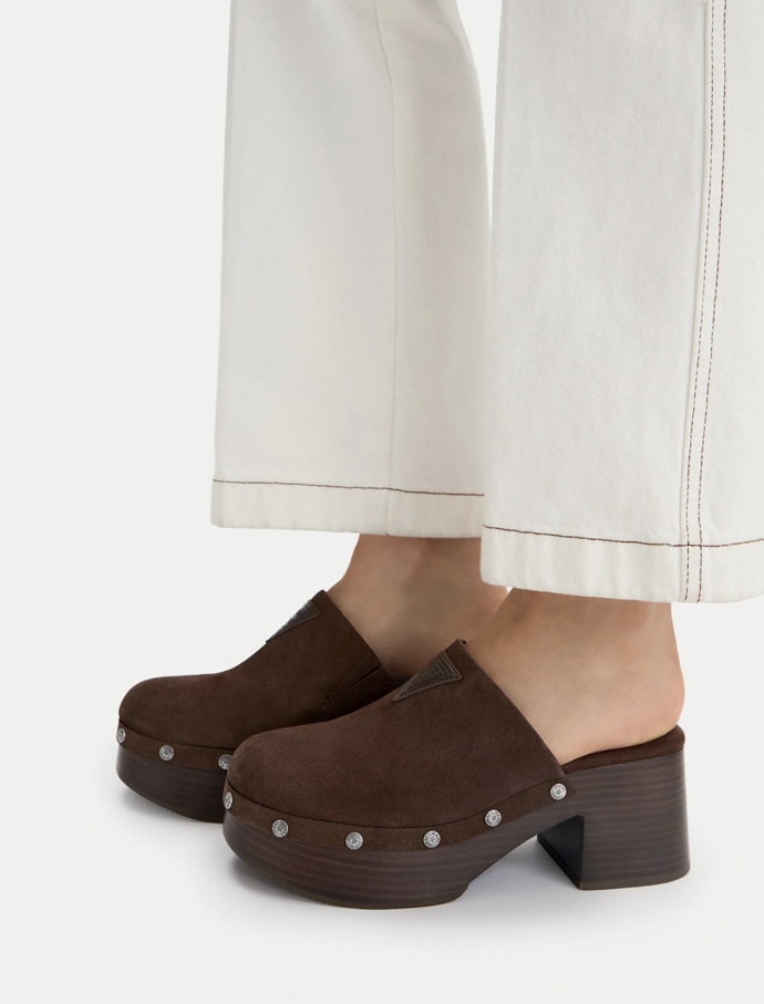 Guess, 1309 Kč, prodává Modivo