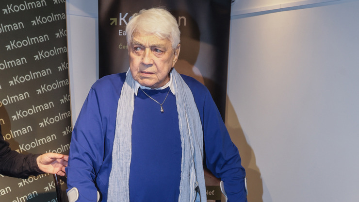 Jiří Krampol se objevil po dlouhé době ve společnosti.