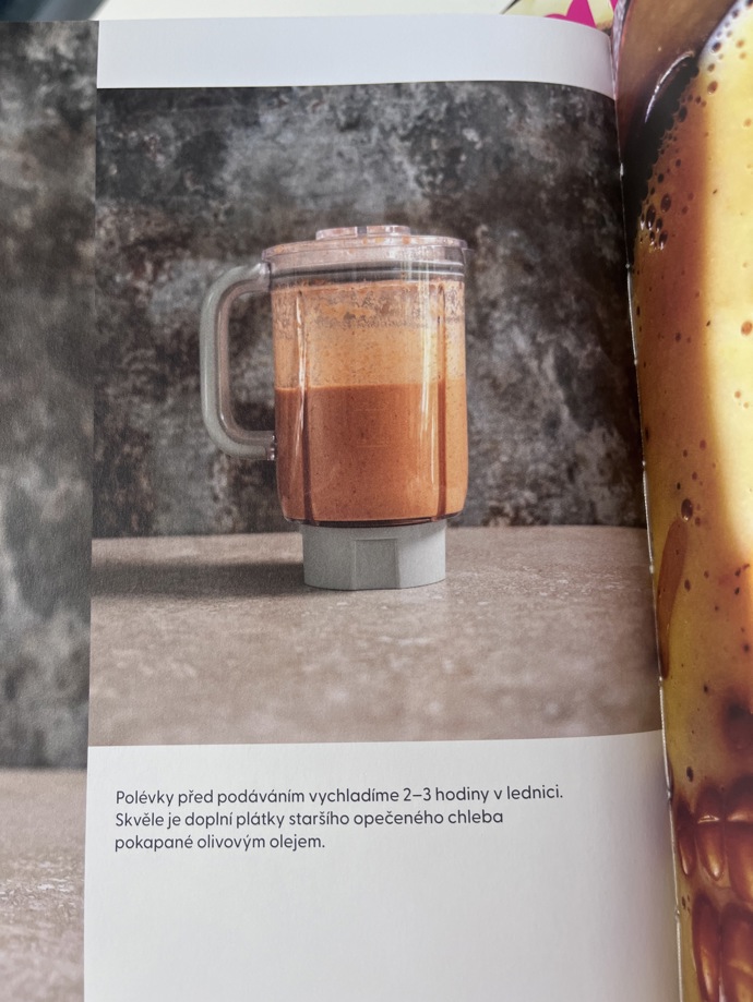 Krémová studená polévka je ideální variantou pro horké letní dny. 