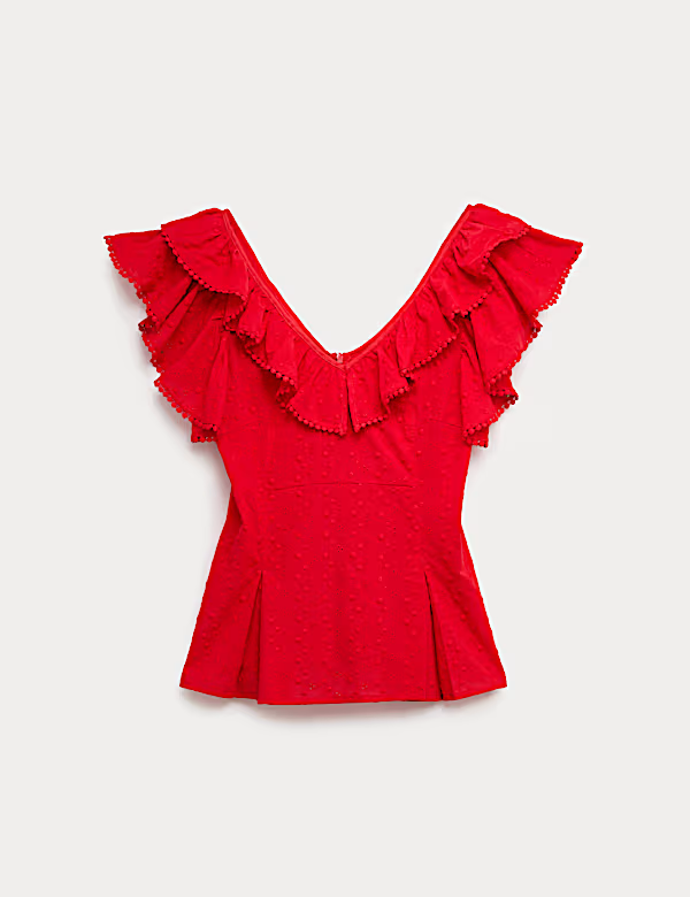 Top s volánky a výšivkou, Marks&Spencer, 799 Kč
