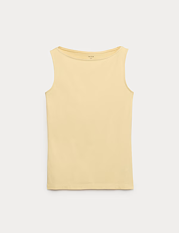 Tílkový top s lodičkovým výstřihem s vysokým podílem bavlny, Marks&Spencer, 249 Kč